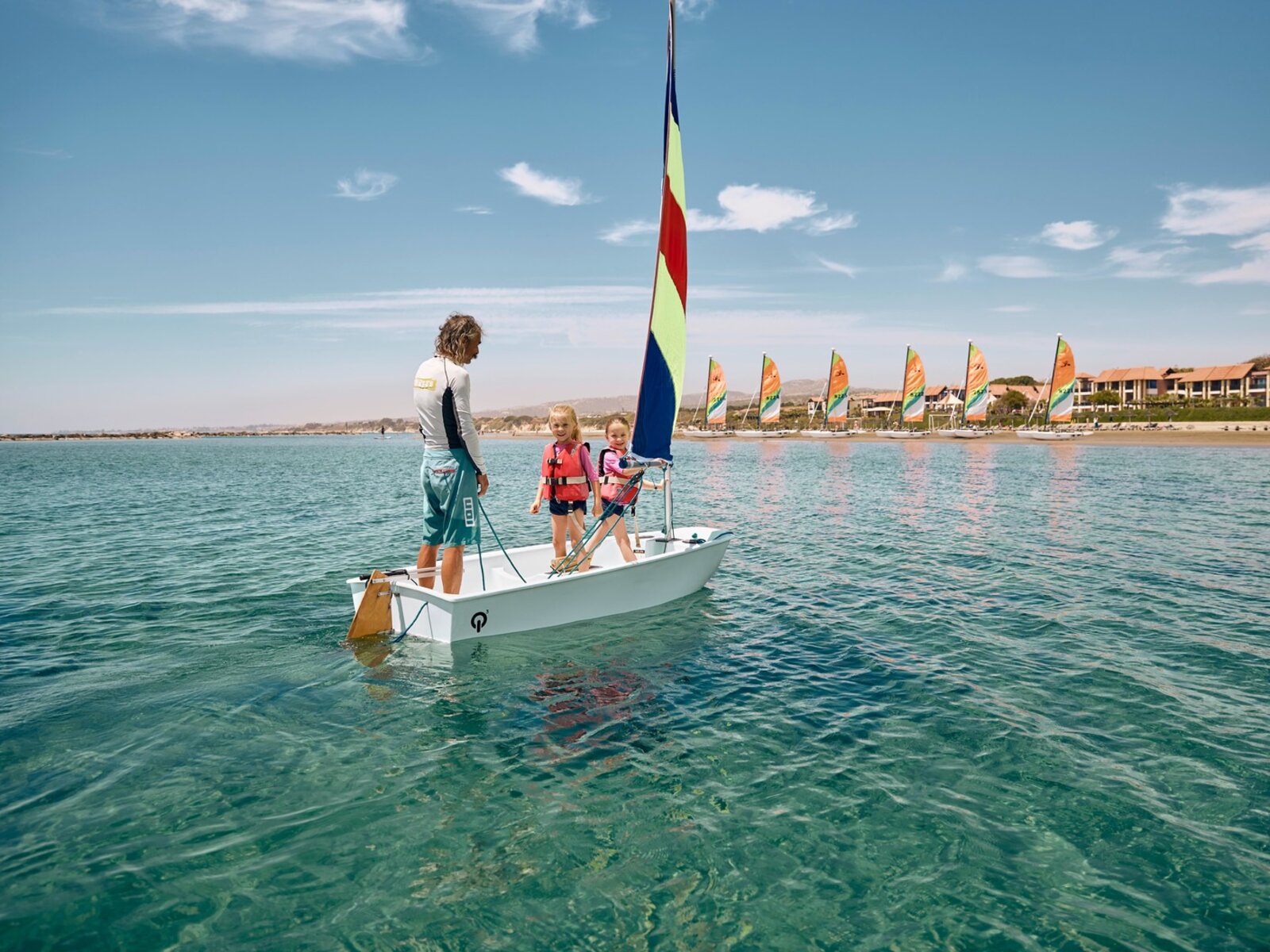 ROBINSON Cyprus, auch die Kleinen lernen segeln