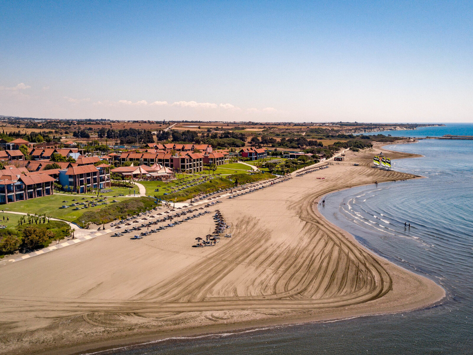 ROBINSON Cyprus, am grandiosen Strand